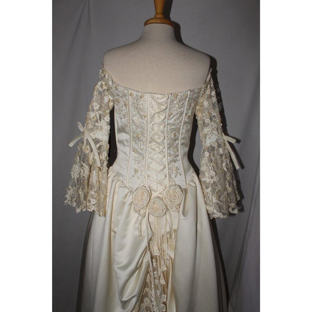 Lenovia#9513 Victorian Style Heavy Satin Bridal Gown-Size 12-LIGHT GOLD-NWT - Picture 6 of 13